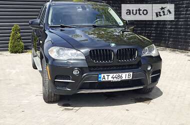 Позашляховик / Кросовер BMW X5 2011 в Івано-Франківську