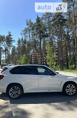 Внедорожник / Кроссовер BMW X5 2016 в Буче
