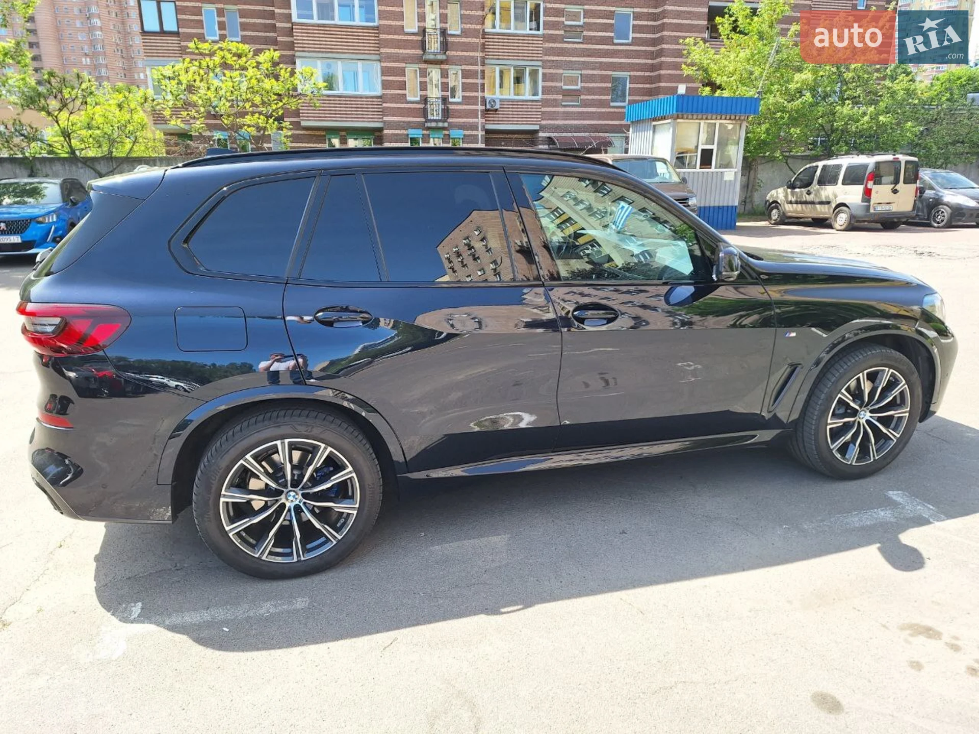 2021 BMW X5 - мініатюра 2