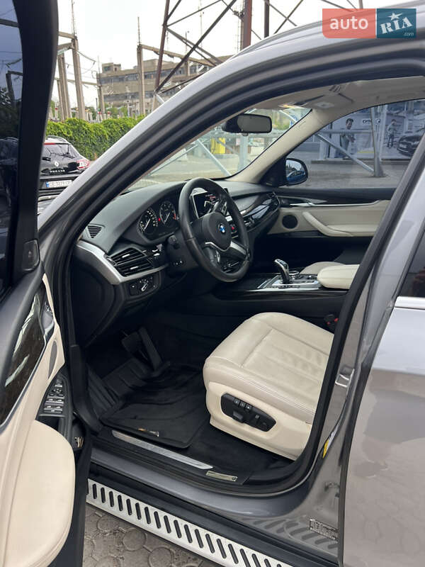 Позашляховик / Кросовер BMW X5 2014 в Чернівцях