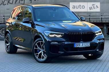 Позашляховик / Кросовер BMW X5 2020 в Рівному