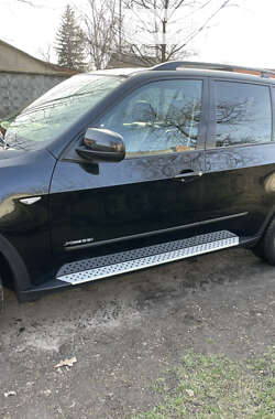 Внедорожник / Кроссовер BMW X5 2011 в Ромнах