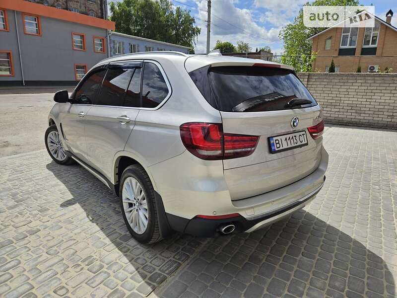 Позашляховик / Кросовер BMW X5 2016 в Лубнах