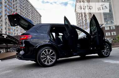 Внедорожник / Кроссовер BMW X5 2019 в Одессе