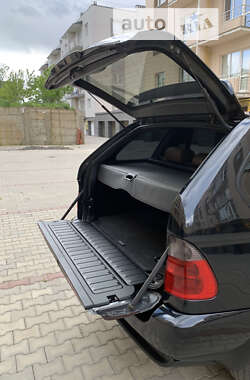 Внедорожник / Кроссовер BMW X5 2006 в Черновцах