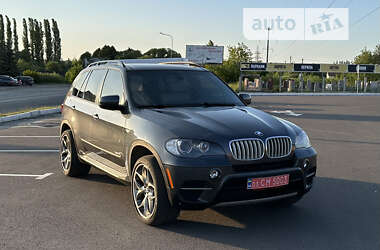 Позашляховик / Кросовер BMW X5 2010 в Луцьку