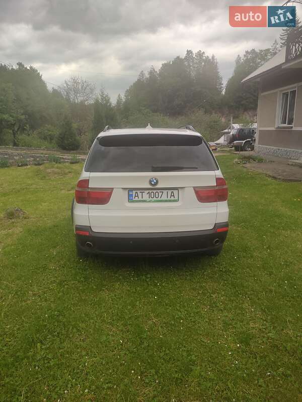 Позашляховик / Кросовер BMW X5 2010 в Косові