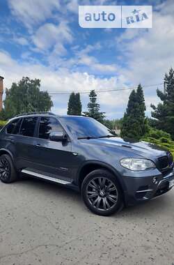 Позашляховик / Кросовер BMW X5 2011 в Лубнах