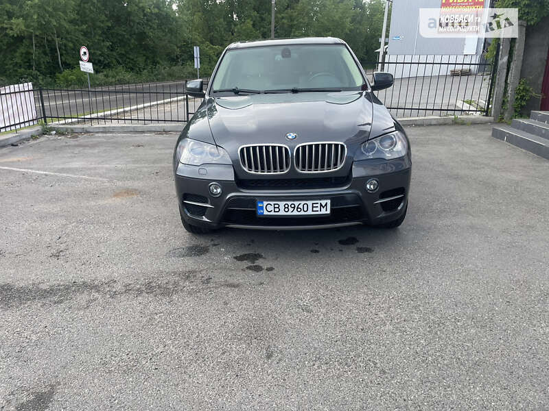 Внедорожник / Кроссовер BMW X5 2011 в Чернигове