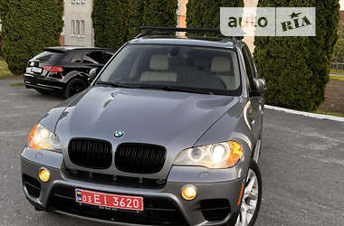 Внедорожник / Кроссовер BMW X5 2013 в Дубно