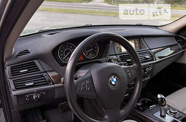 Внедорожник / Кроссовер BMW X5 2013 в Дубно