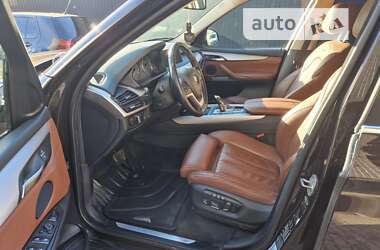 Внедорожник / Кроссовер BMW X5 2014 в Калуше