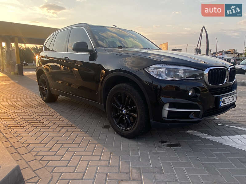 Внедорожник / Кроссовер BMW X5 2015 в Днепре