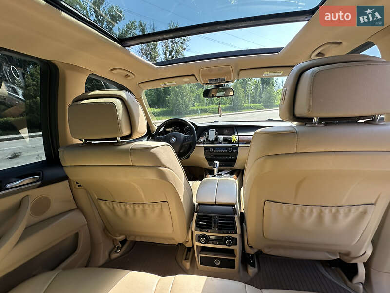 Внедорожник / Кроссовер BMW X5 2009 в Харькове