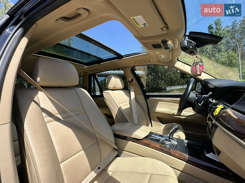 Внедорожник / Кроссовер BMW X5 2009 в Харькове
