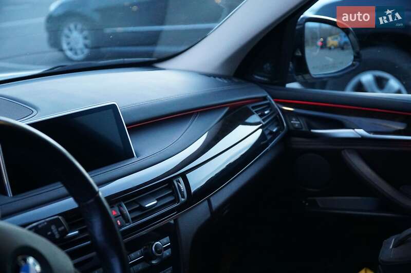 Позашляховик / Кросовер BMW X5 2015 в Миколаєві