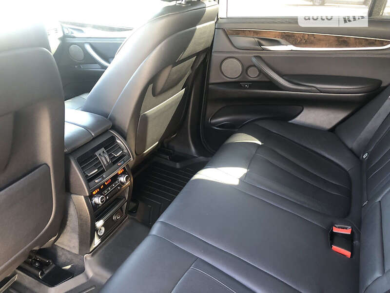 Позашляховик / Кросовер BMW X5 2014 в Одесі