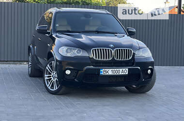 Внедорожник / Кроссовер BMW X5 2011 в Костополе
