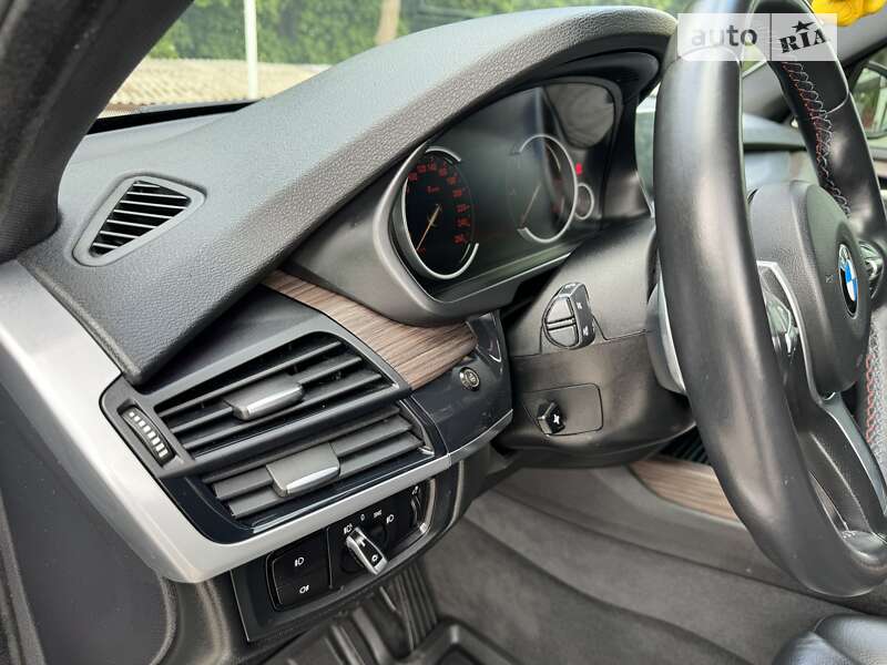 Позашляховик / Кросовер BMW X5 2015 в Києві
