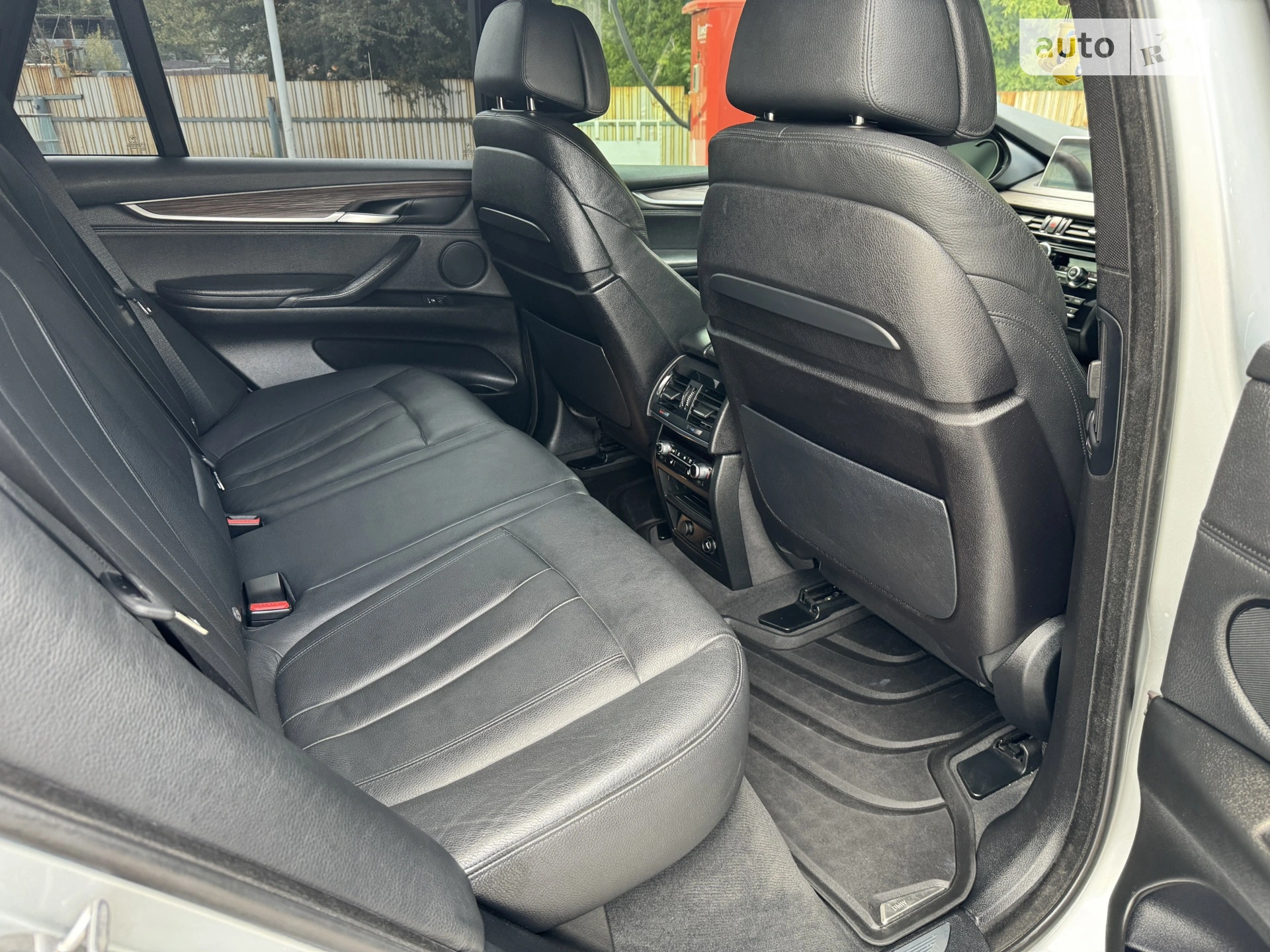 2015 BMW X5 - мініатюра 14