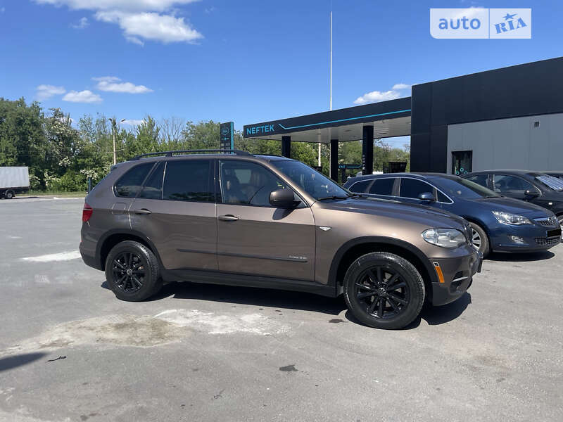 Позашляховик / Кросовер BMW X5 2011 в Дніпрі