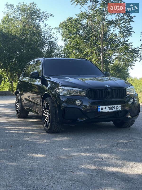 Позашляховик / Кросовер BMW X5 2014 в Дніпрі