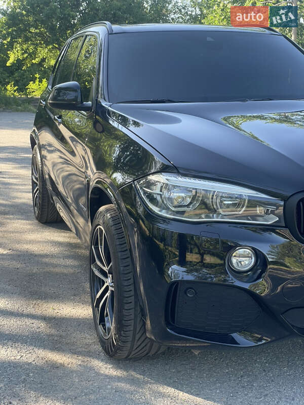 Позашляховик / Кросовер BMW X5 2014 в Дніпрі