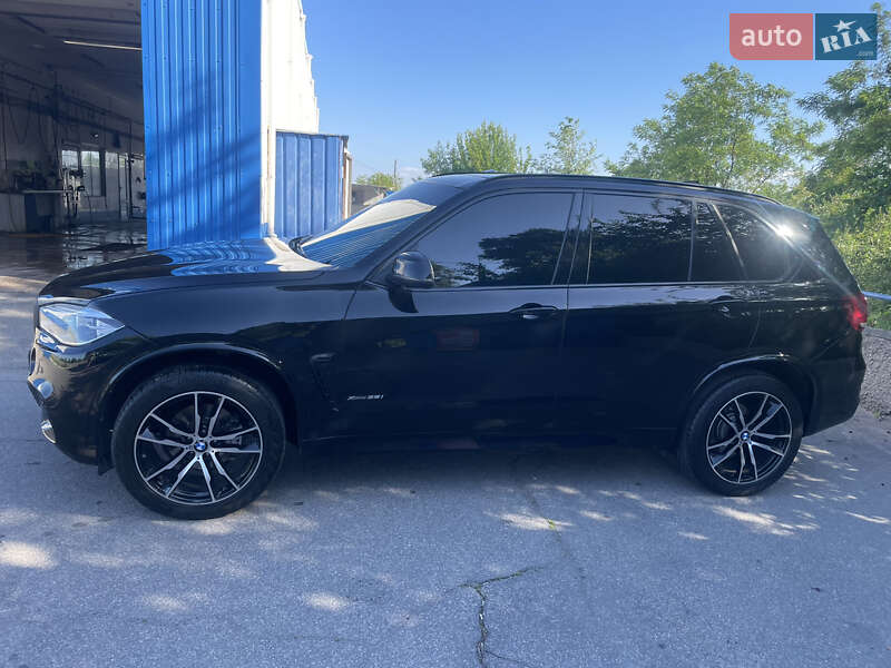 Позашляховик / Кросовер BMW X5 2014 в Дніпрі