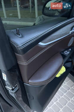 Внедорожник / Кроссовер BMW X5 2014 в 