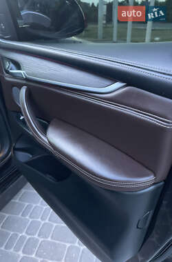 Внедорожник / Кроссовер BMW X5 2014 в Днепре