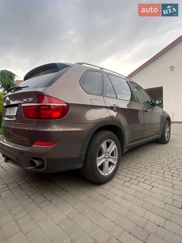 Внедорожник / Кроссовер BMW X5 2012 в Хмельницком