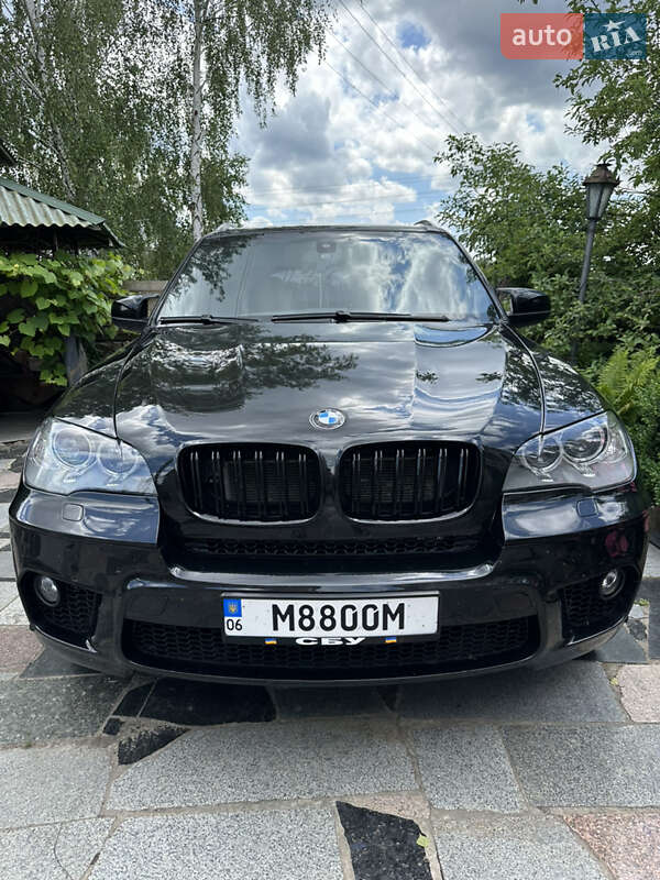 Позашляховик / Кросовер BMW X5 2011 в Києві