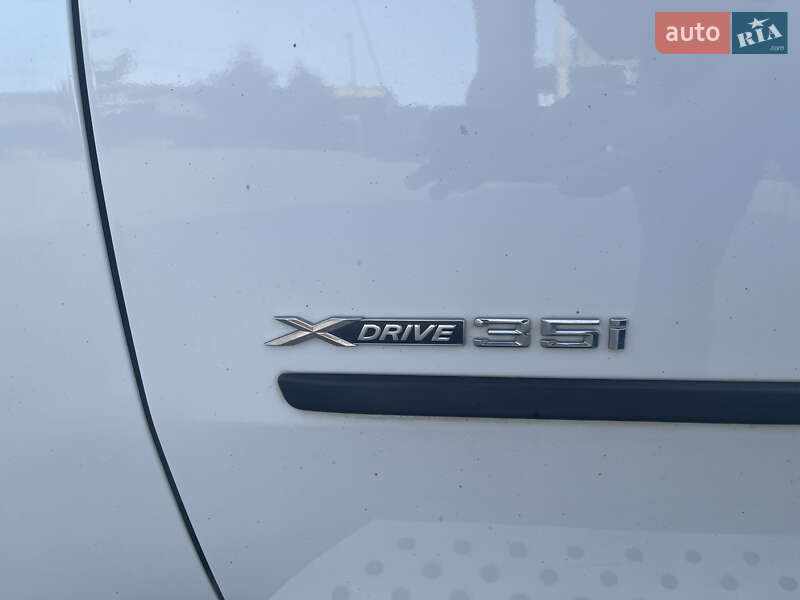 Внедорожник / Кроссовер BMW X5 2011 в Львове