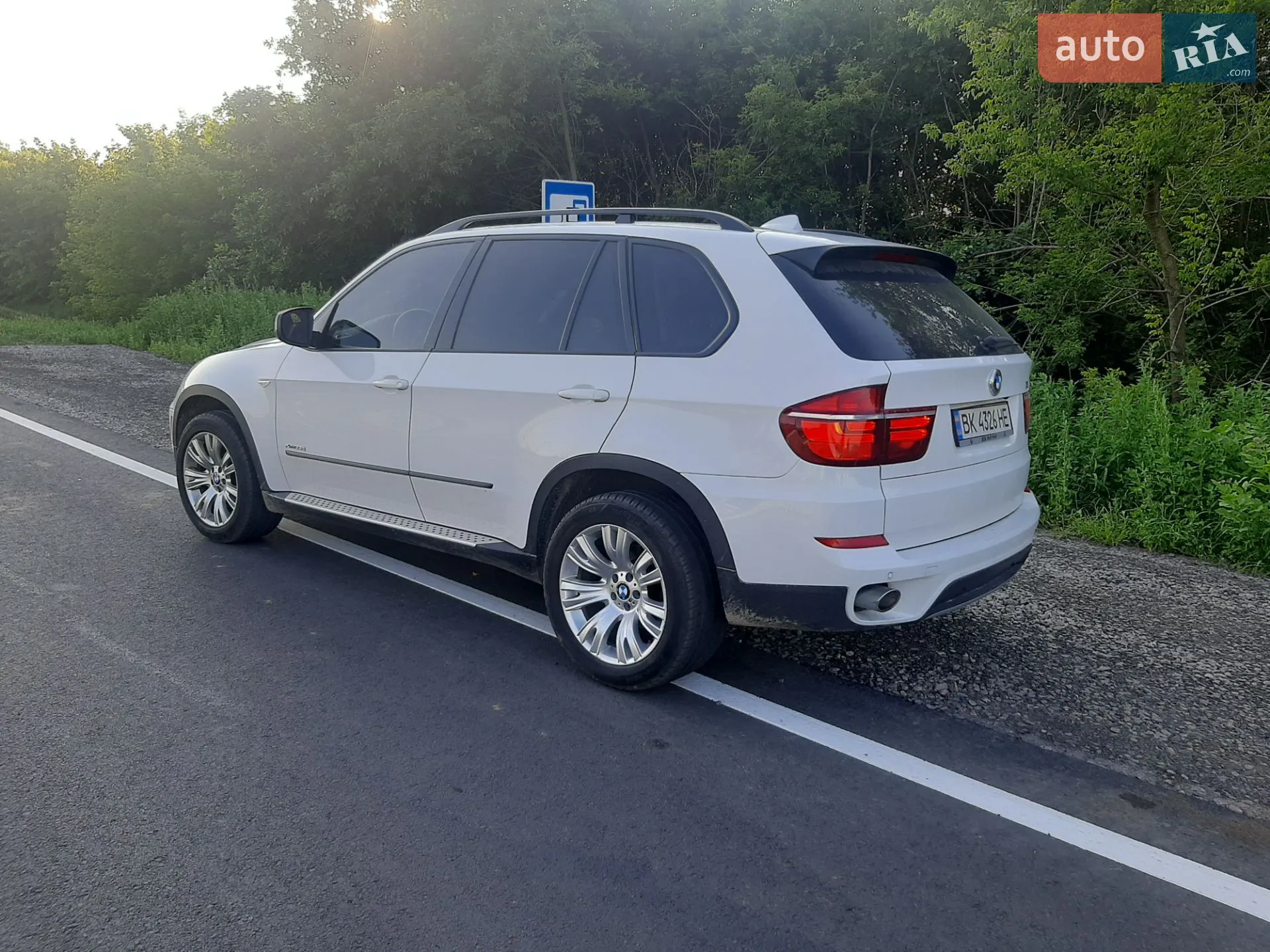 2010 BMW X5 - мініатюра 3