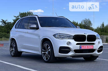 Позашляховик / Кросовер BMW X5 2018 в Чернівцях