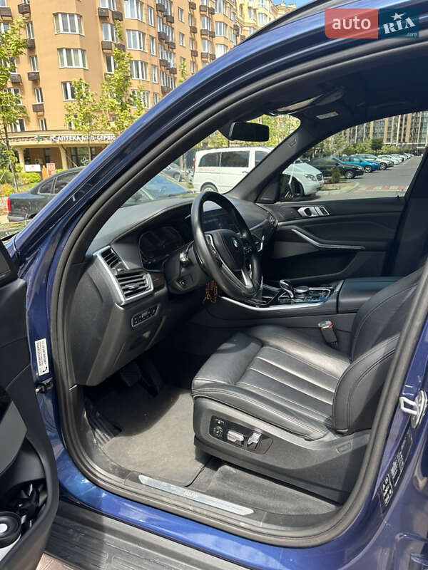 Позашляховик / Кросовер BMW X5 2018 в Києві фото 12 Позашляховик / Кросовер BMW X5 2018 в Києві