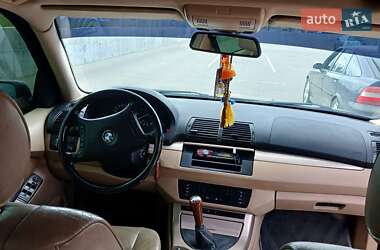 Позашляховик / Кросовер BMW X5 2004 в 