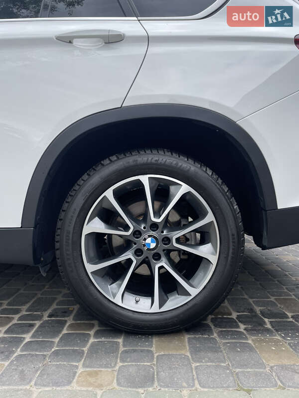 Внедорожник / Кроссовер BMW X5 2017 в Львове
