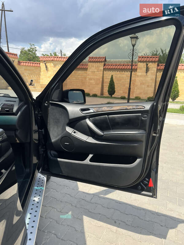 Внедорожник / Кроссовер BMW X5 2005 в Измаиле