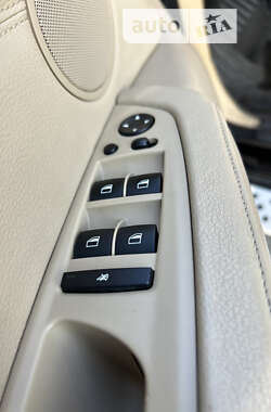 Внедорожник / Кроссовер BMW X5 2012 в 