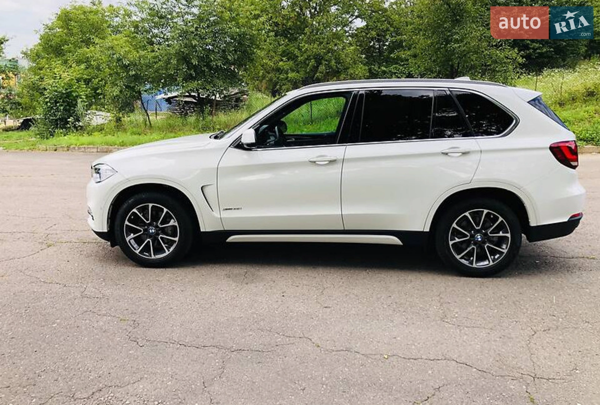 2017 BMW X5 - мініатюра 15