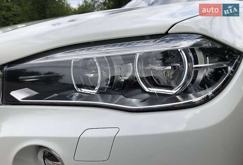 Внедорожник / Кроссовер BMW X5 2017 в Львове