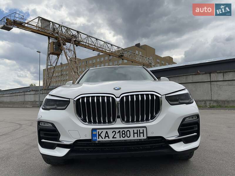 Внедорожник / Кроссовер BMW X5 2018 в Киеве
