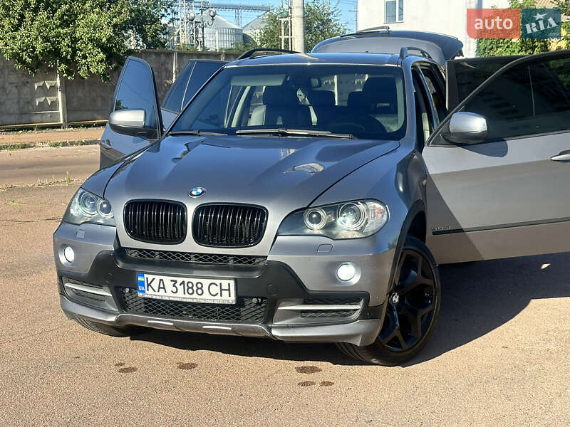 Позашляховик / Кросовер BMW X5 2007 в Києві