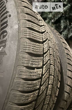 Позашляховик / Кросовер BMW X5 2013 в 