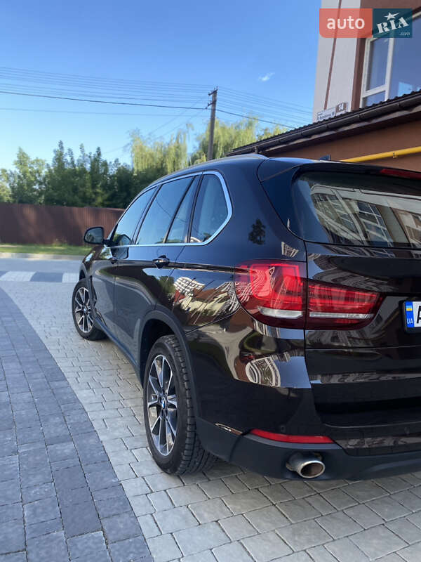 Позашляховик / Кросовер BMW X5 2014 в Івано-Франківську