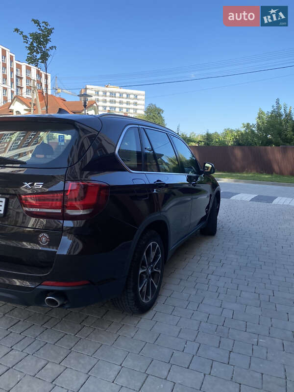 Позашляховик / Кросовер BMW X5 2014 в Івано-Франківську
