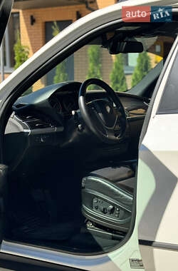 Внедорожник / Кроссовер BMW X5 2013 в 