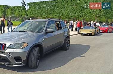 Внедорожник / Кроссовер BMW X5 2011 в Коростышеве