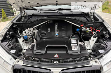 Внедорожник / Кроссовер BMW X5 2014 в 
